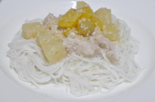 Jak uvařit kuřecí prsa s ananasem ? Snadné recept, připravený za Do 30 minut